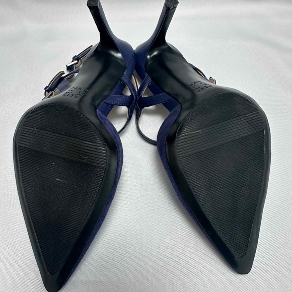 EUC Naturalizer Adalyn Pump in size 7.5 wide - Picture 10 of 11